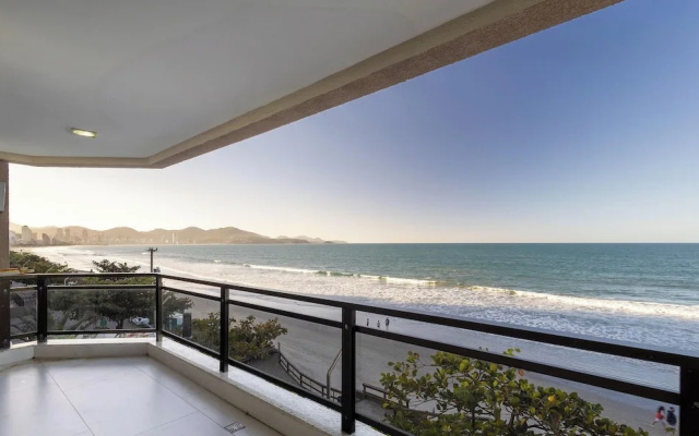 Beachfront Apartment With Beach View Vte0301