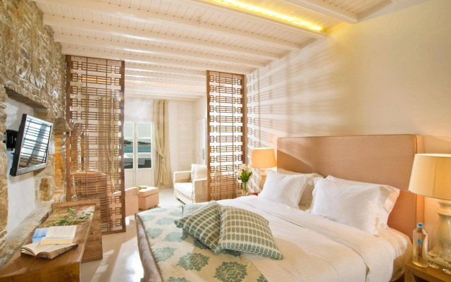 Petinos Beach Hotel