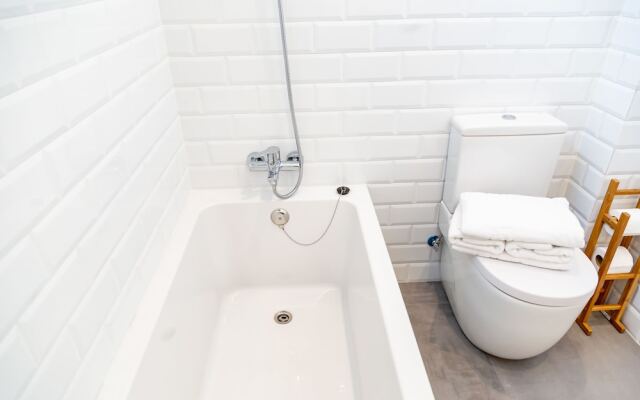 Travel Habitat Estacion del Norte