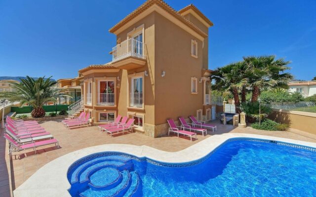 Villa Avellana