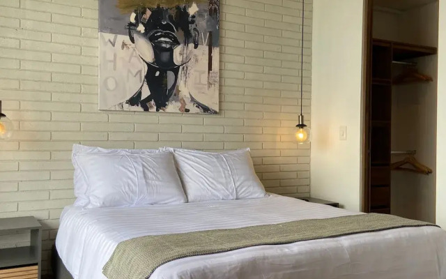 w Wonderful 1BR With Moder Balcony in Poblado