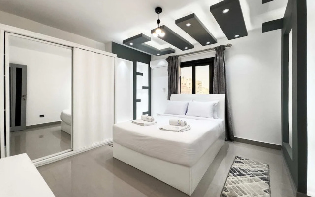 The Bold & Bright 3bdr Apt. 15 Min To Airport