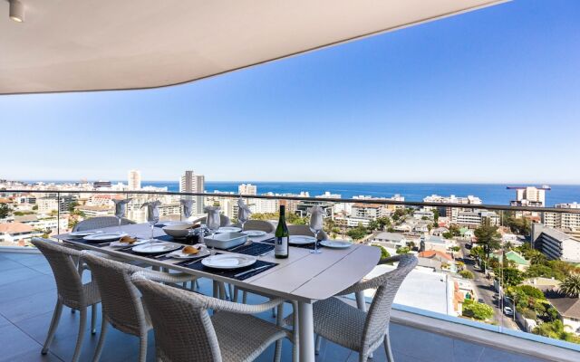 Strand Beach by Totalstay