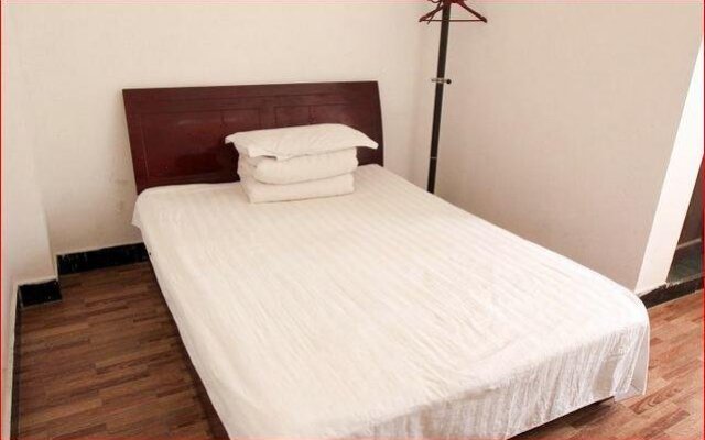 Jingzhou Sanxing Inn