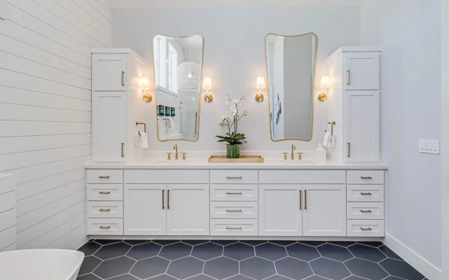 Fun Never Sets 324 DAR