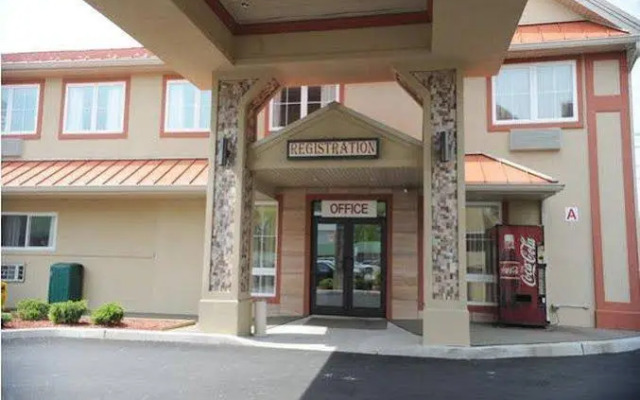 Skyview Motel