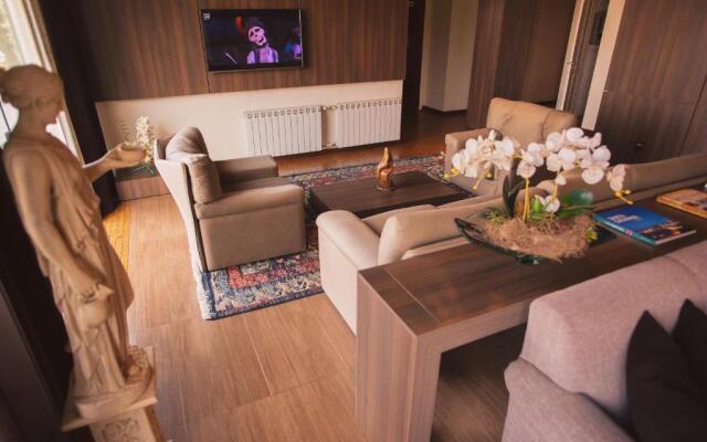 Hotel Renar