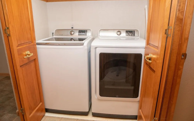 Sunvail S 13e 2 Bedroom Condo by RedAwning