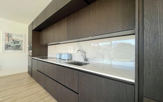 Modern House Apartment 1