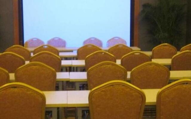 Tuteng Impression Hotel Tiyuan Branch