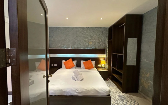 MyTravel House