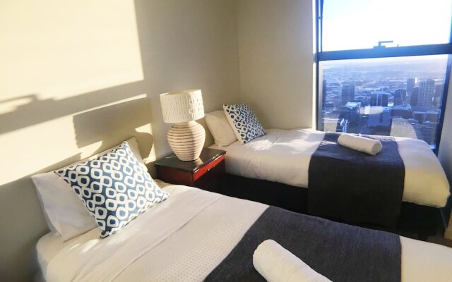 Sky City Serviced Apartment