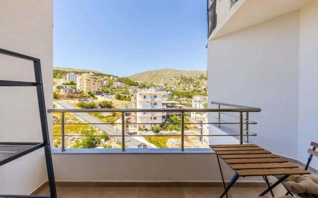 Luxury Studio With Free Parking