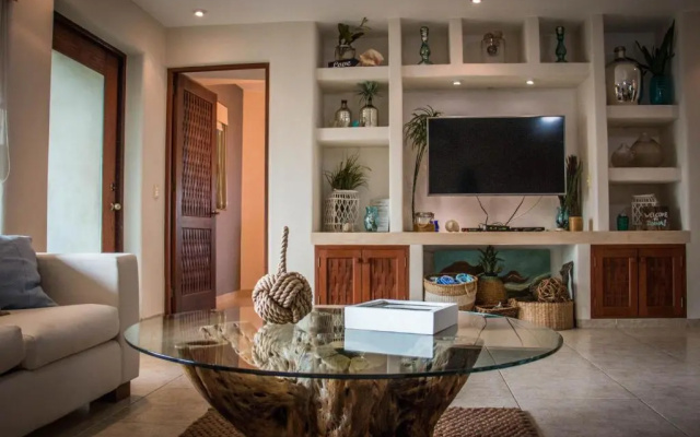 Residencial Los Mangos - Departamento 205