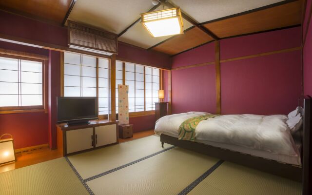 Kinosaki Onsen Hanakouji Saigetsu