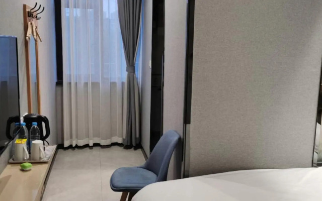 Hengfeng Hotel