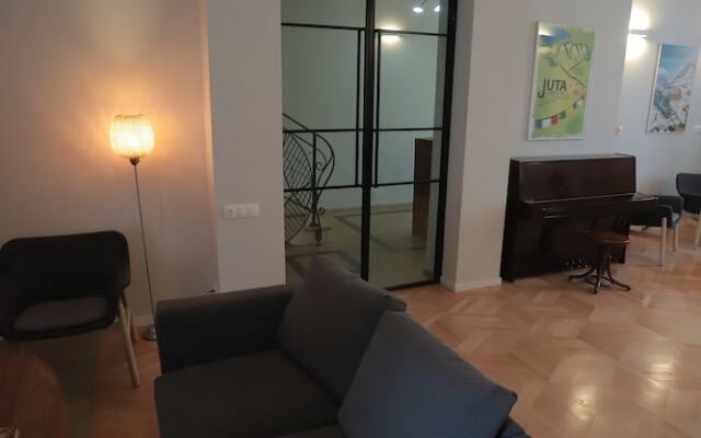 Hotel Sabu