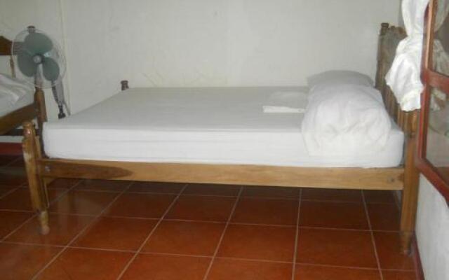 Hostel Edelma
