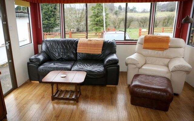 Glan Llyn Guest House