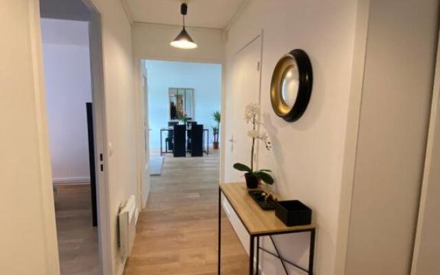 Bel Appartement 59m2 terrasse / wifi / netflix