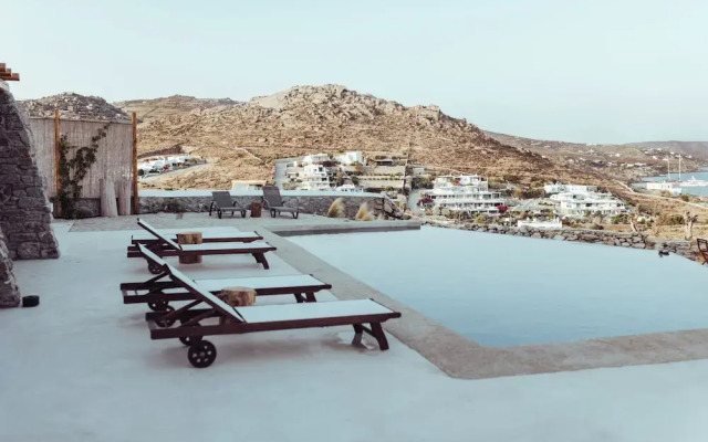 MvibesMykonos homes and studios