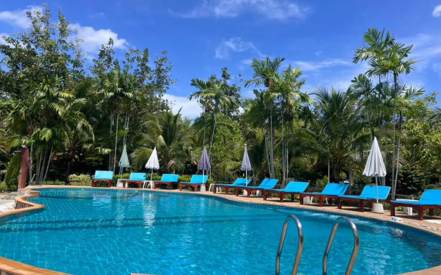 Diamond Beach Resort