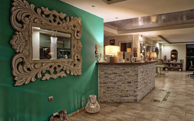 Venus Beach Bungalows Hotel
