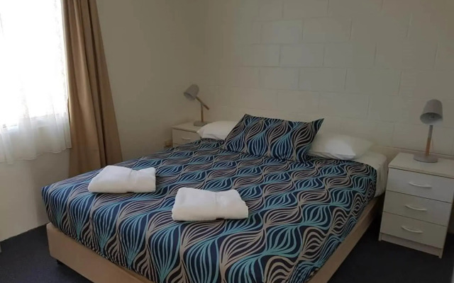 Top Spot Motel