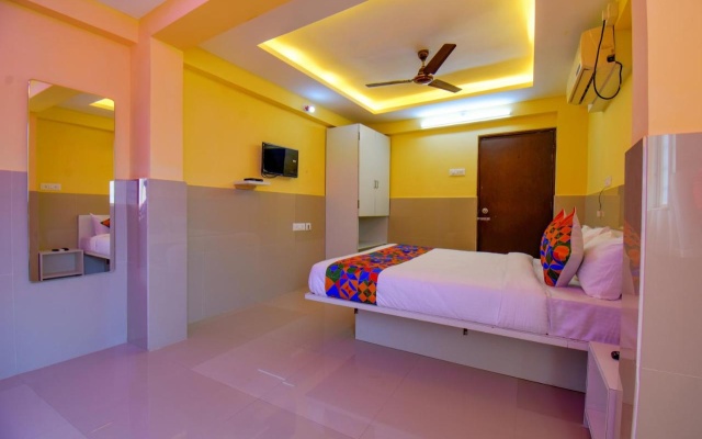 FabHotel Apricot Premier