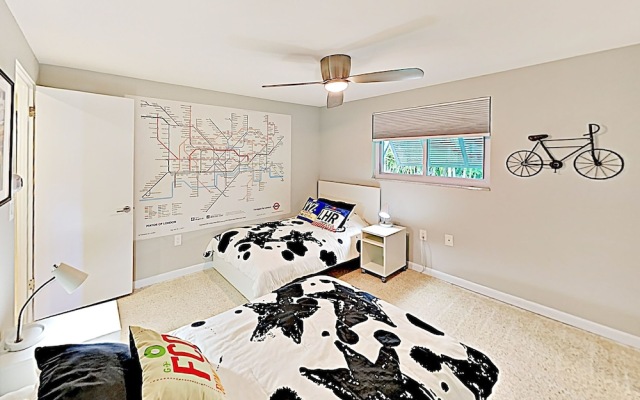 12722 Chatham Dr Home