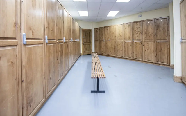 Vail Mountain View #402 4 Bedroom Condo