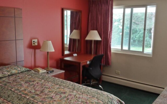 Budget Inn Fairport