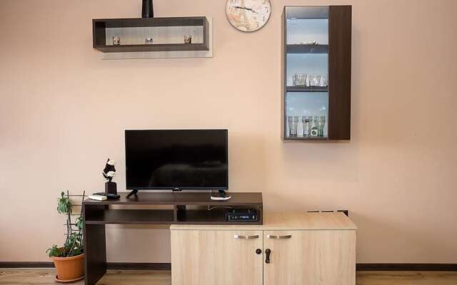 FM Economy 2-BDR Apartment - Varna Bay