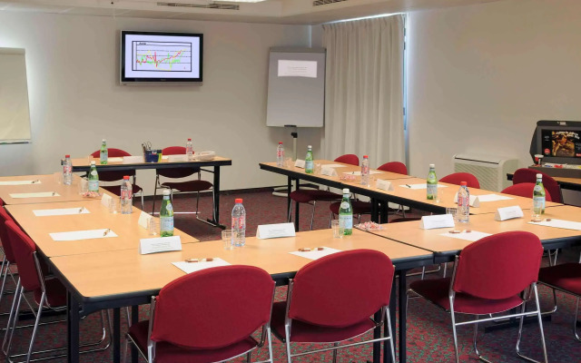 Hôtel Ibis Cannes Mouans Sartoux