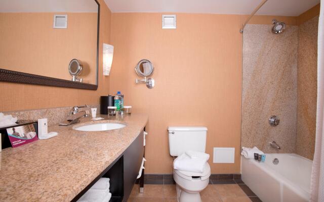 Crowne Plaza Hotel Greenville-I-385-Roper Mtn Rd by IHG
