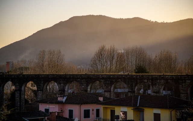The Sunwall Loft in Lucca