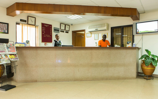 Sunlodge Hotel