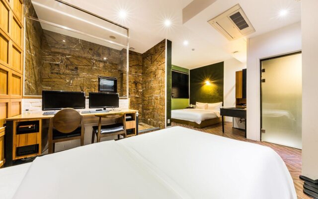 H Avenue Hotel Yeocksam