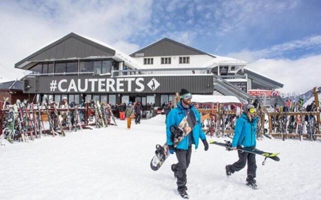 Appartement Cauterets, 1 pièce, 4 personnes - FR-1-401-45