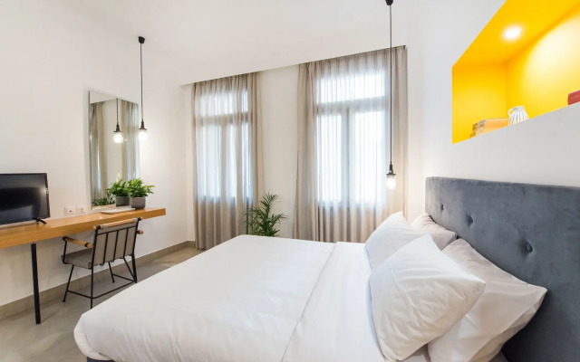MONK Monastiraki Suites