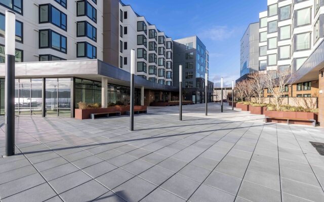 Marina Square Suites