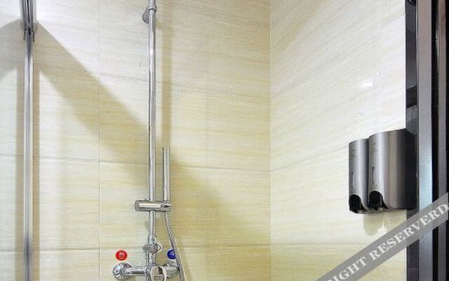 Quanzhou Life House Theme Hotel
