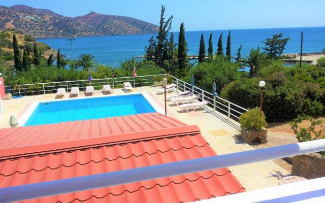 Dimitra Apartments