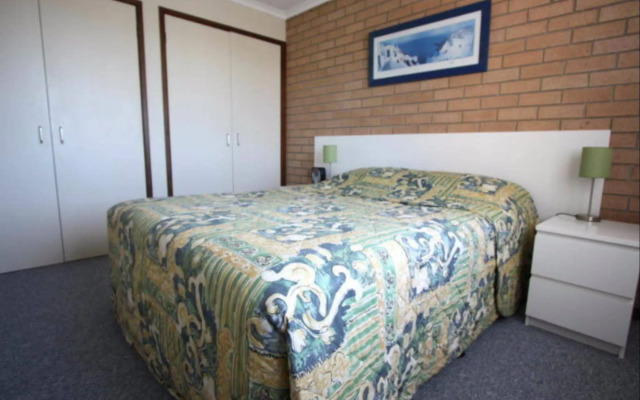 Sapphire Court Holiday Units