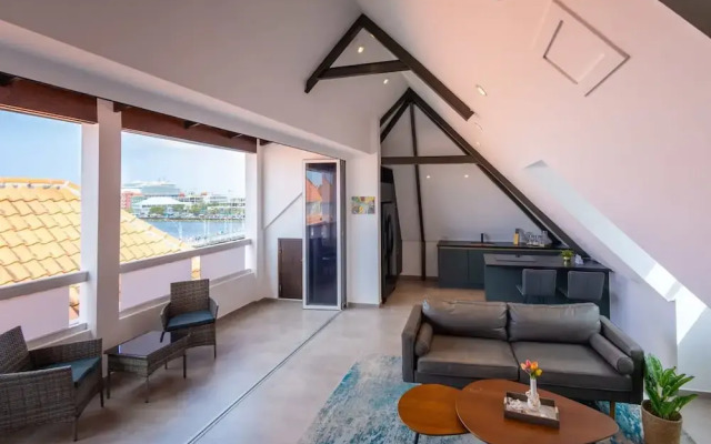 The Handelskade Crown A Historical Penthouse