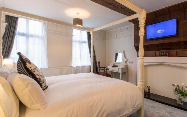 The White Hart Hotel