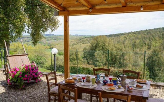 Casa al Bosco private pool in the wood