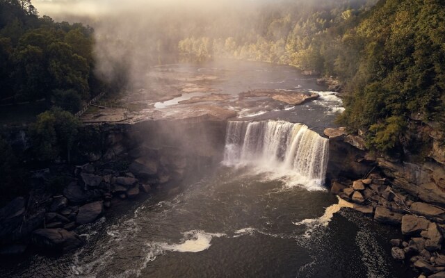 Cumberland Falls State Resort Park