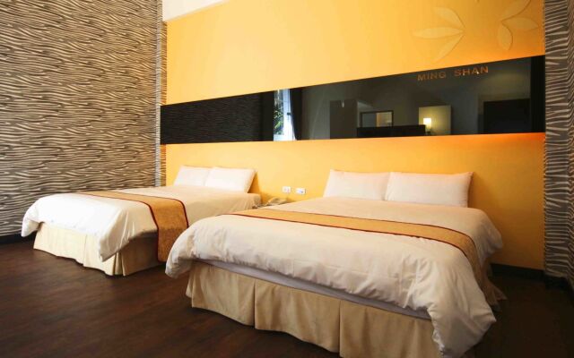 Monster Village Hotel