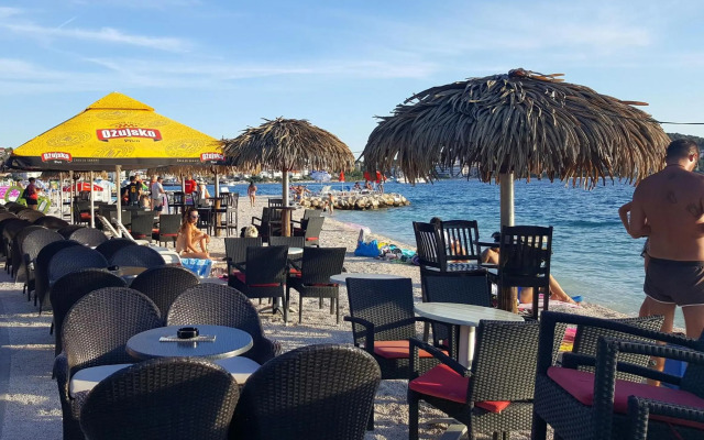 Apartments by the sea Okrug Gornji, Ciovo - 18798